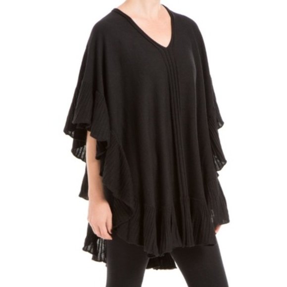 Max Studio Sweaters - NWT Max StudioRuffled-Trim Knit Poncho